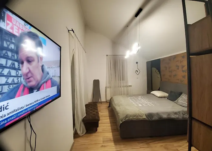 Sleep And Drive Central * サラエヴォ